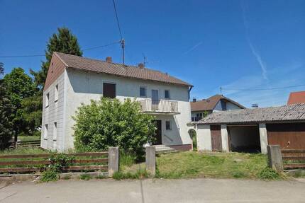 Wohnbaugrundstück mit Altbestand in Ingolstadt-Südwest