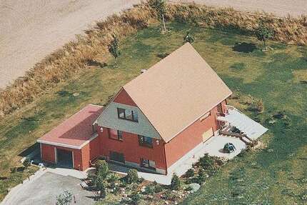 Haus zum Kaufen in Angermünde 350.000,00 € 222.93 m²