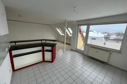 2 Raum Wohnung | Mietwohnung | Balkon | Keller | Stellplatz | modern | ab April 2026 - Sandersdorf-Brehna Torna