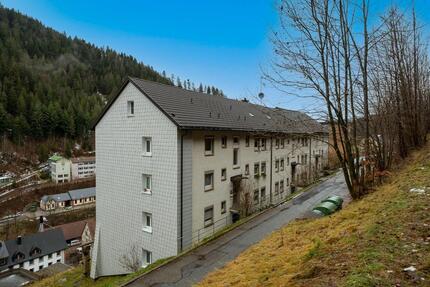 318.17 Schöne 2 ZKB Wohnung Rigiweg 7, in 78098 Triberg - Triberg im Schwarzwald