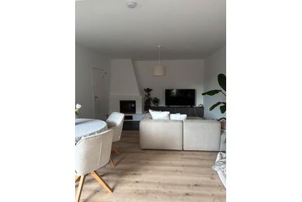 Moderne 80qm Wohnung mit großem Garten und Terrasse - Osterholz-Scharmbeck