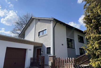 Gehoben ausgestattete DHH in ruhiger Lage mit Garten - Vilsbiburg