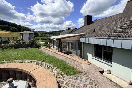 Haus zum Kaufen in Oberwiesen 349.000,00 € 193 m²