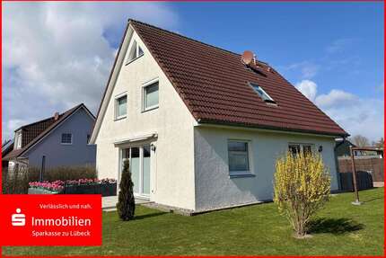 Haus zum Kaufen in Dassow 319.000,00 € 107 m²