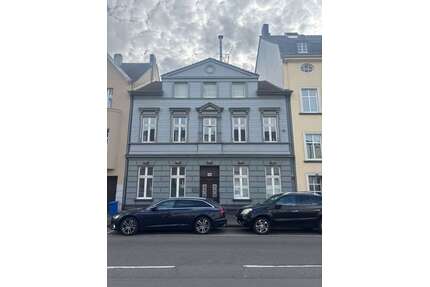 Haus zum Kaufen in Mönchengladbach 650.000,00 € 300 m²