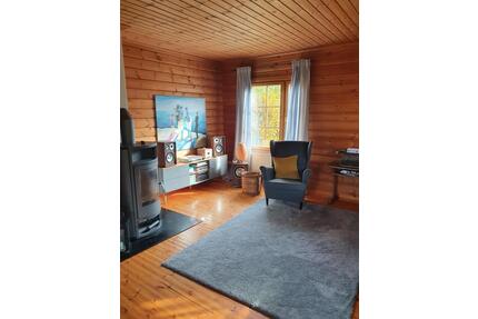 Einfamilienhaus mit Garten - 1.300,00&nbsp;EUR Kaltmiete, ca.&nbsp; 130,00&nbsp;m&sup2; in Emkendorf (PLZ: 24802)