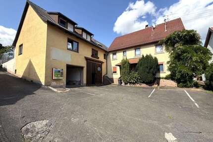 Haus zum Kaufen in Wertheim 279.000,00 € 227 m²