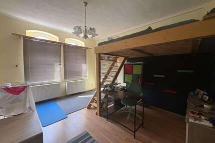 Wohnung zum Mieten in Zwickau 212,00 € 35.2 m²
