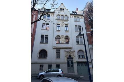 Gemütliche 3,5 Zimmer Maisonette - Dachgeschosswohnung - Wiesbaden Nordost