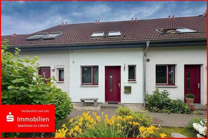 Gepflegtes Mittelreihenhaus mit Ausbaureserve - Lübeck Travemünde
