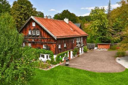 Haus zum Kaufen in Pöcking 3.750.000,00 € 510 m²