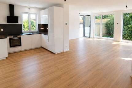Wohnung zum Mieten in Hemau 1.260,00 € 117 m²