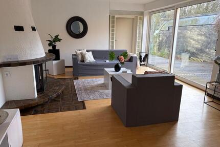 Einfamilienhaus mit ELW - 495.000,00&nbsp;EUR Kaufpreis, ca.&nbsp; 198,00&nbsp;m&sup2; in Velbert (PLZ: 42549) Velbert-Mitte