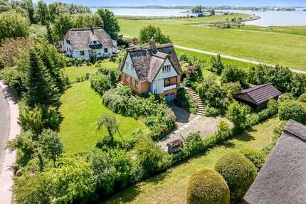 Haus zum Kaufen in Glückstadt 790.000,00 € 105 m²