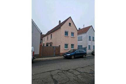 Haus von Privat zu verkaufen - 380.000,00&nbsp;EUR Kaufpreis, ca.&nbsp; 126,75&nbsp;m&sup2; in Offenbach an der Queich (PLZ: 76877)