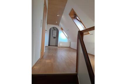 Berne Dachgeschosswohnung, Drei Zimmerwohnung