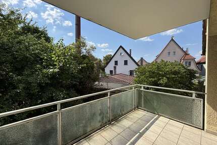 Wohnung zum Kaufen in Stuttgart 235.000,00 € 65.06 m²