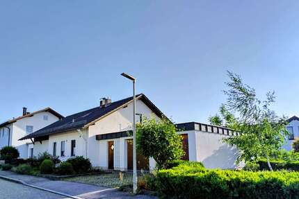 Haus zum Kaufen in Burgkirchen 465.000,00 € 180 m²