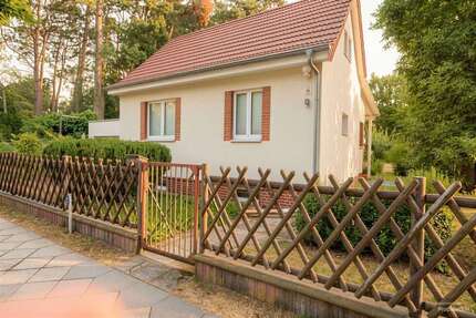 Haus zum Mieten in Hohen Neuendorf-Bergfelde 1.600,00 € 75.09 m²