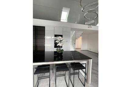 Penthouse Wohnung - 520.000,00&nbsp;EUR Kaufpreis, ca.&nbsp; 200,00&nbsp;m&sup2; in Seelze (PLZ: 30926)