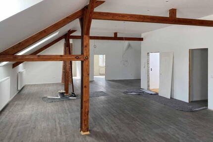 Einzigartige Dachgeschoss-Wohnung mit Dachterrasse - Ruhmannsfelden