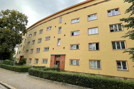 3-Zimmer Wohnung mit Balkon - 583,00&nbsp;EUR Kaltmiete, ca.&nbsp; 69,96&nbsp;m&sup2; in Brandenburg an der Havel (PLZ: 14776) Bahnhofsvorstadt