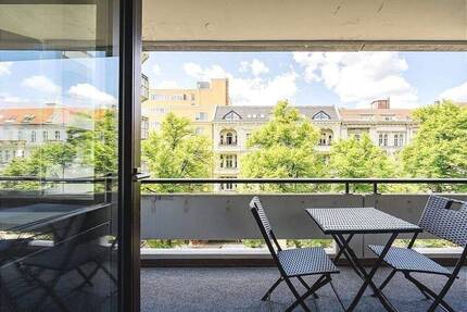 Sanierte City-Wohnung in begehrter Wohnlage nahe Steinplatz – mit separatem Tiefgaragenstellplatz bei Bedarf - Berlin Charlottenburg
