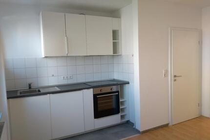 Modernisierte 2,5-Zimmer-Wohnung mit Einbauküche in Weißenhorn