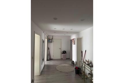 3 Zimmer Wohnung zu verkaufen - 225.000,00&nbsp;EUR Kaufpreis, ca.&nbsp; 89,00&nbsp;m&sup2; in Pforzheim (PLZ: 75173) Dillweißenstein