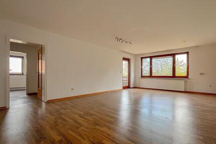 Große 4-Zimmer-Wohnung mit Balkon in gefragtem Lüneburg-Moorfeld