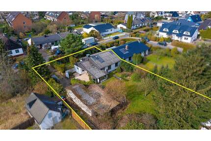 Platz und Potential für Ihre Ideen - Doppelhaushälfte mit großer Anbaumöglichkeit - Hamburg Jenfeld