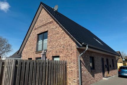 Modernes Wohnhaus mit zwei Einheiten Einfamilienhaus - Husum