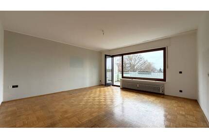 3,5-Zimmer-Wohnung in Oberhausen-Alsfeld mit Südbalkon, Garage, Keller und Potenzial!