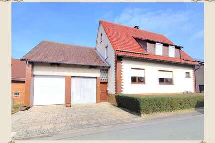 Haus zum Kaufen in Breuna 240.000,00 € 170 m²