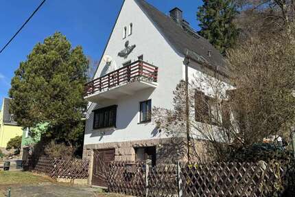 Haus zum Kaufen in Aue 182.000,00 € 100 m²
