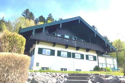 Haus zum Kaufen in Gmund a. Tegernsee 3.850.000,00 € 241 m²