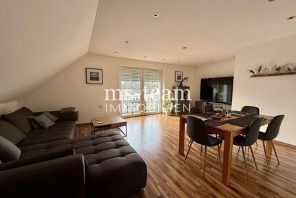 Luxuriöse 3,5-Zimmer-Wohnung in ruhiger, privater Atmosphäre - Kümmersbruck