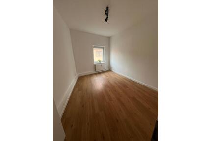 Wohnung zur Miete - Stint nah - 840,00&nbsp;EUR Kaltmiete, ca.&nbsp; 50,00&nbsp;m&sup2; in Lüneburg (PLZ: 21335)