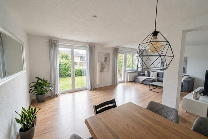 Haus zum Kaufen in Kirkel 350.000,00 € 177 m²