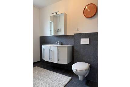 3 ZKB-Wohnung in gepflegtem Mehrfamilienhaus mit Balkon (65) - Baumholder