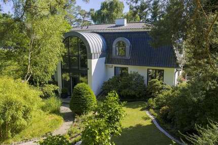 Haus zum Kaufen in Seevetal 1.750.000,00 € 335 m²
