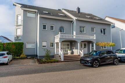 Haus zum Kaufen in Eggenstein-Leopoldshafen 1.200.000,00 € 444 m²