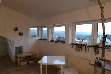Wohnen mit Weitblick! Einzigartige DG-Wohnung mit Loft-Charakter - Waldbröl