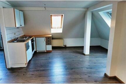 40qm Dachgeschoss-Wohnung in Stuttgart Bad Cannstatt