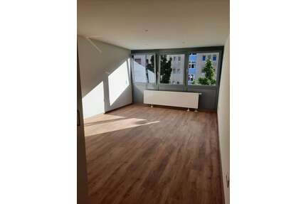 Wohnung zum Mieten in Mannheim-Rheinau 270,00 € 28 m²
