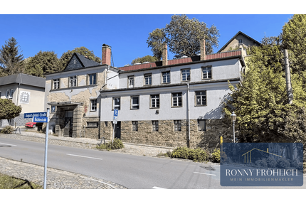 Haus zum Kaufen in Grünhain-Beierfeld 70.000,00 € 301 m²