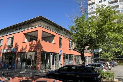 Helle 2-Zimmerwohnung - Watzmannstraße - Renoviert- Neue Einbauküche - Terrasse - Nürnberg Langwasser