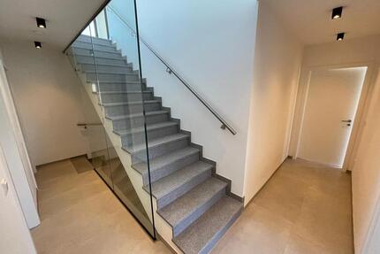 Attraktive Penthouse-Wohnung mit Dachterrasse in 52499 Baesweiler