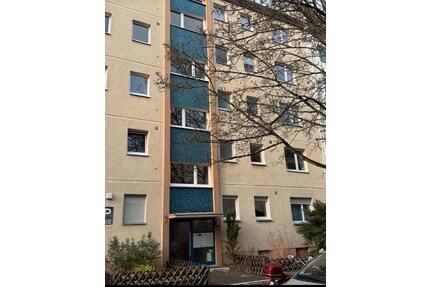 Gepflegte vermietete 2-Zimmerwohnung in der Sulzaer Strasse 15 - Berlin Charlottenburg-Wilmersdorf