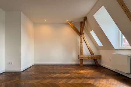 Wohnung zum Kaufen in Augsburg 677.500,00 € 89.59 m²